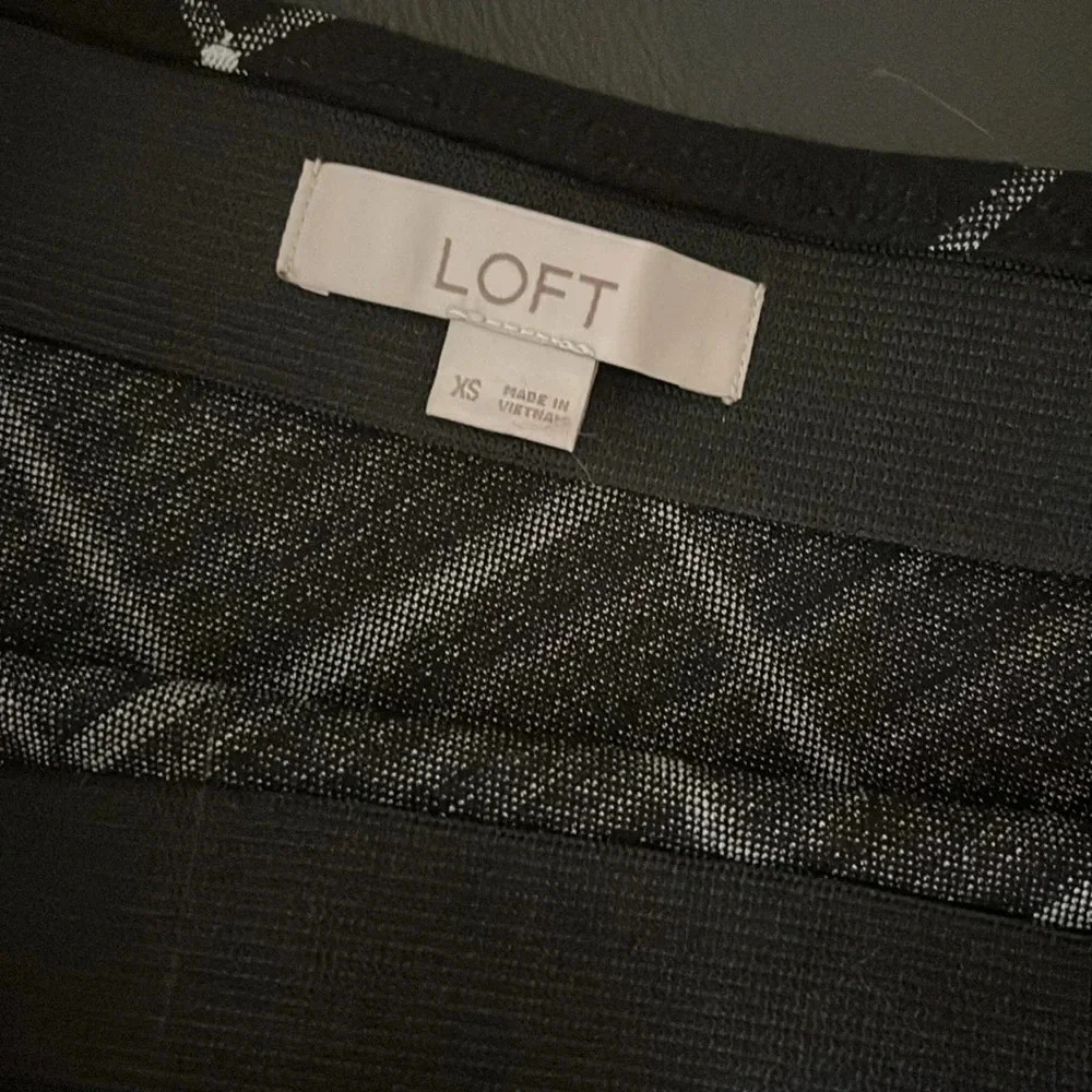 NWOT Black Skirt from Loft XS - Picture 3 of 4